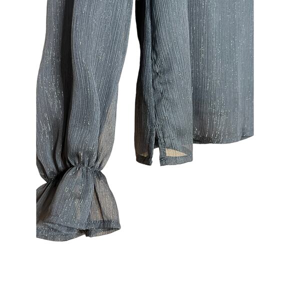 Andree by unit Dream Of The Day Charcoal Gray Blouse size Small - Picture 2 of 10